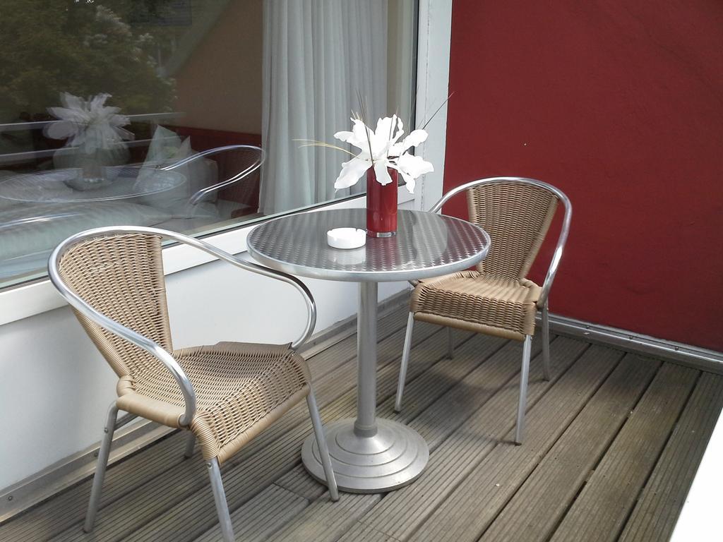 Hotel Haus Mariandl Düsseldorf Pokój zdjęcie
